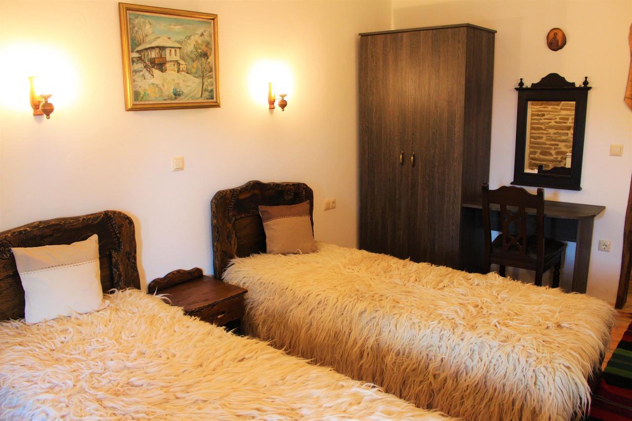 Hotel Sokay Trjawna Exterior foto