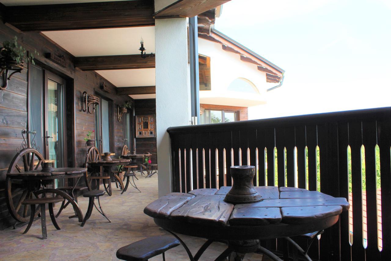 Hotel Sokay Trjawna Exterior foto